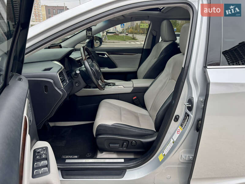 Внедорожник / Кроссовер Lexus RX 2017 в Киеве