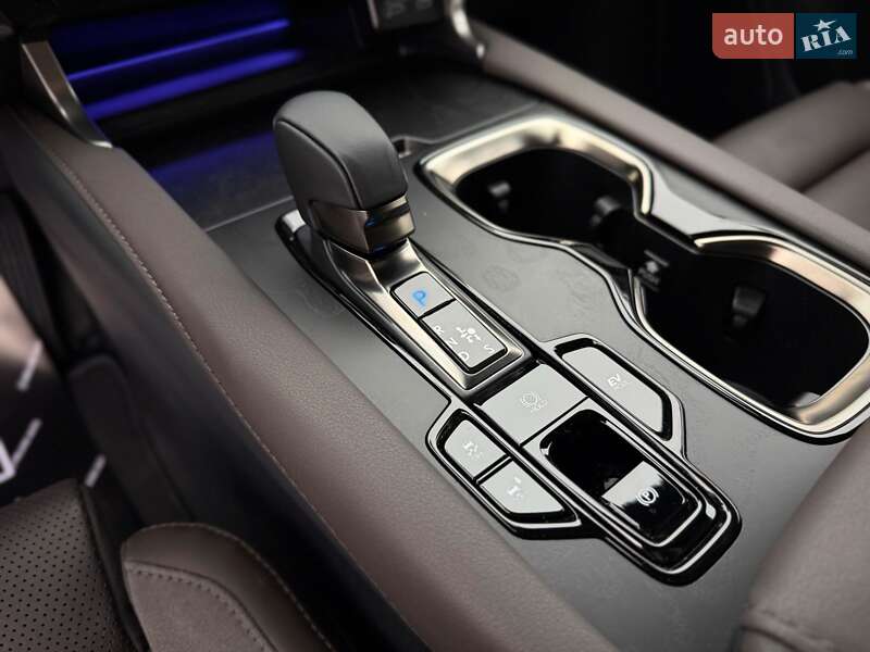 Внедорожник / Кроссовер Lexus RX 2024 в Киеве
