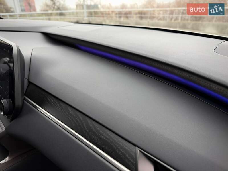 Внедорожник / Кроссовер Lexus RX 2024 в Киеве