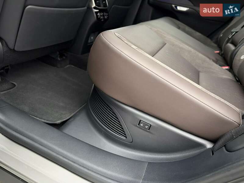 Внедорожник / Кроссовер Lexus RX 2024 в Киеве