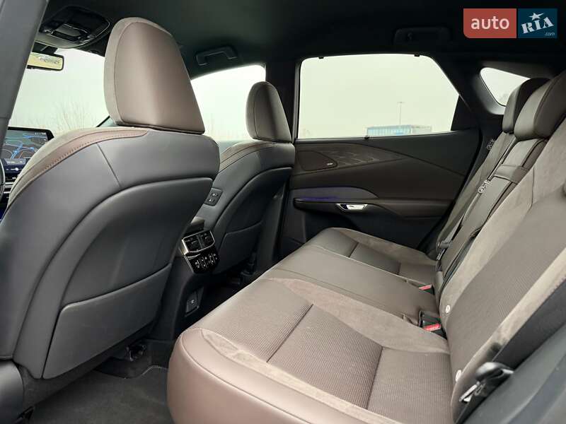 Внедорожник / Кроссовер Lexus RX 2024 в Киеве
