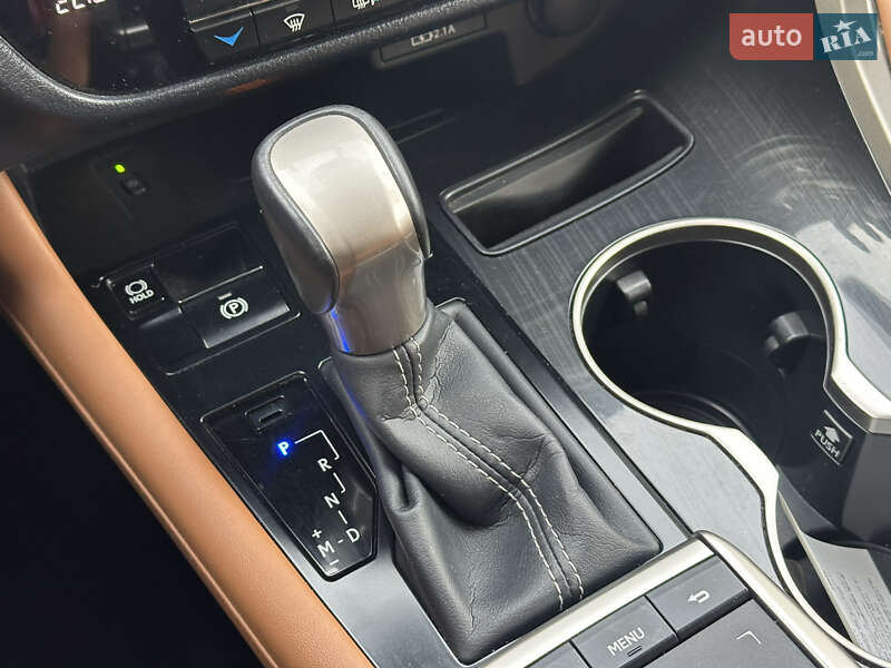 Внедорожник / Кроссовер Lexus RX 2020 в Киеве