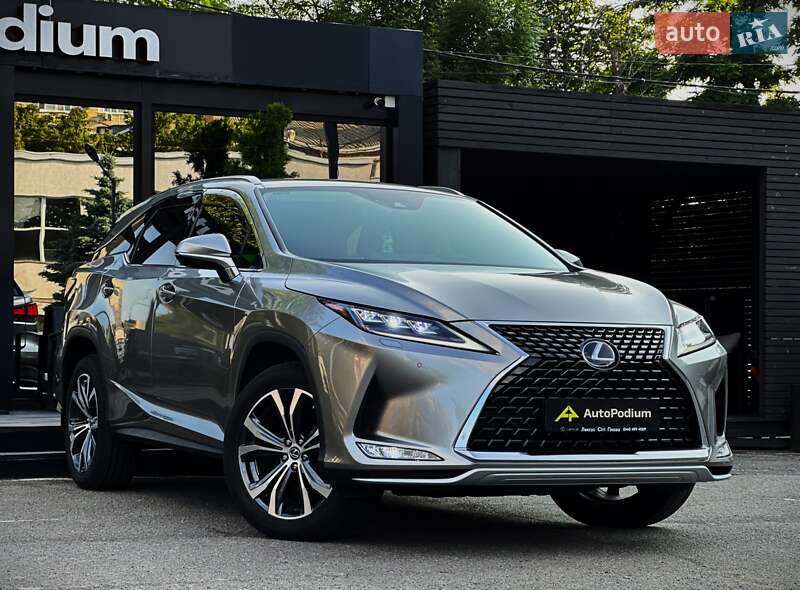 Lexus RX 2021