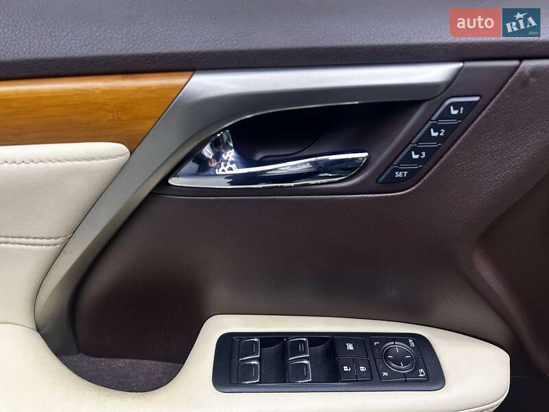 Внедорожник / Кроссовер Lexus RX 2016 в Черновцах