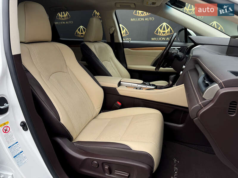Внедорожник / Кроссовер Lexus RX 2018 в Киеве