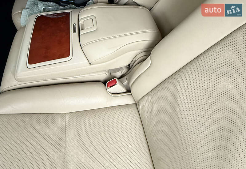 Внедорожник / Кроссовер Lexus RX 2011 в Киеве