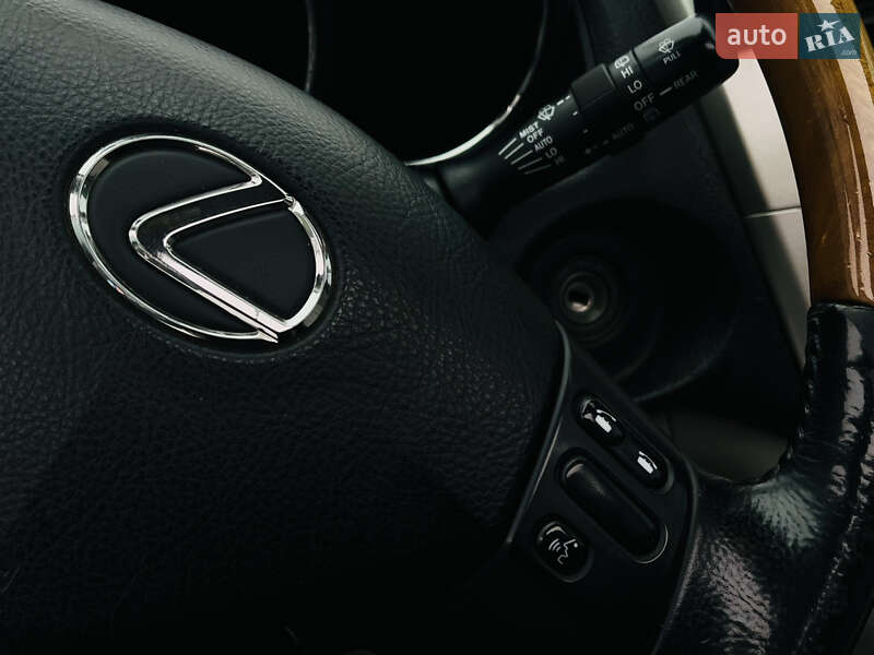 Позашляховик / Кросовер Lexus RX 2005 в Харкові