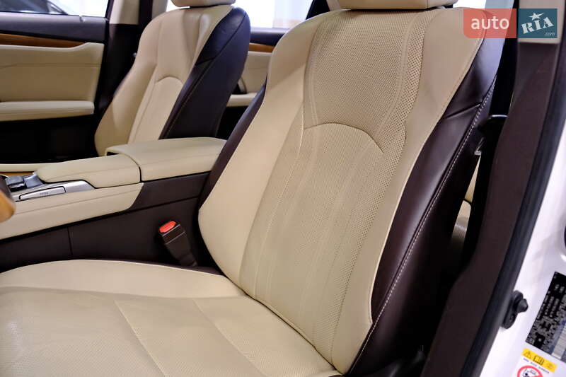 Внедорожник / Кроссовер Lexus RX 2018 в Одессе