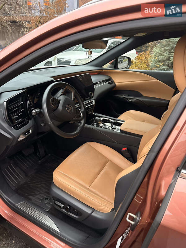 Внедорожник / Кроссовер Lexus RX 2023 в Киеве