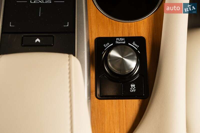 Позашляховик / Кросовер Lexus RX 2020 в Одесі