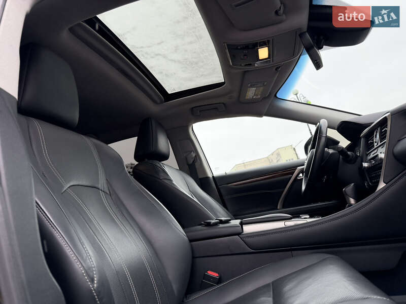 Позашляховик / Кросовер Lexus RX 2019 в Івано-Франківську