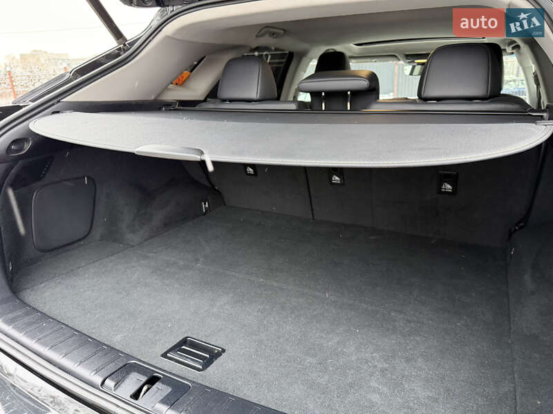 Позашляховик / Кросовер Lexus RX 2019 в Івано-Франківську