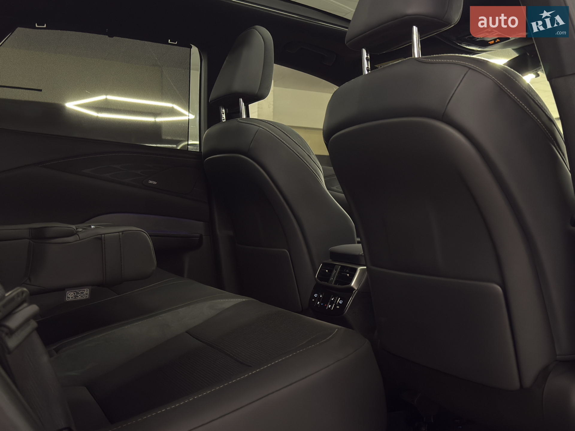 2023 Lexus RX - мініатюра 25