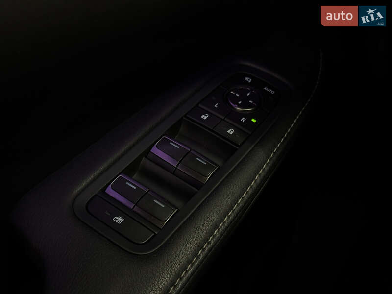 Внедорожник / Кроссовер Lexus RX 2023 в Николаеве