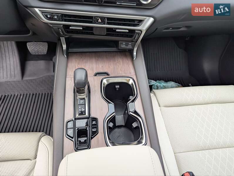 Позашляховик / Кросовер Lexus RX 2023 в Києві