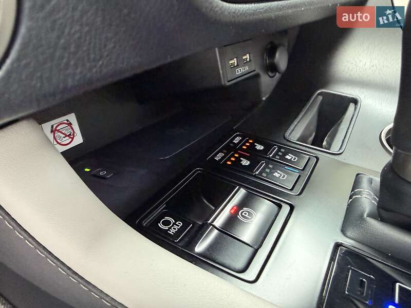 Внедорожник / Кроссовер Lexus RX 2022 в Киеве