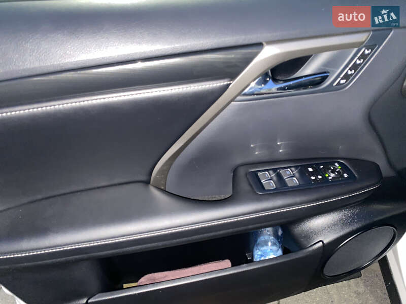 Внедорожник / Кроссовер Lexus RX 2018 в Киеве