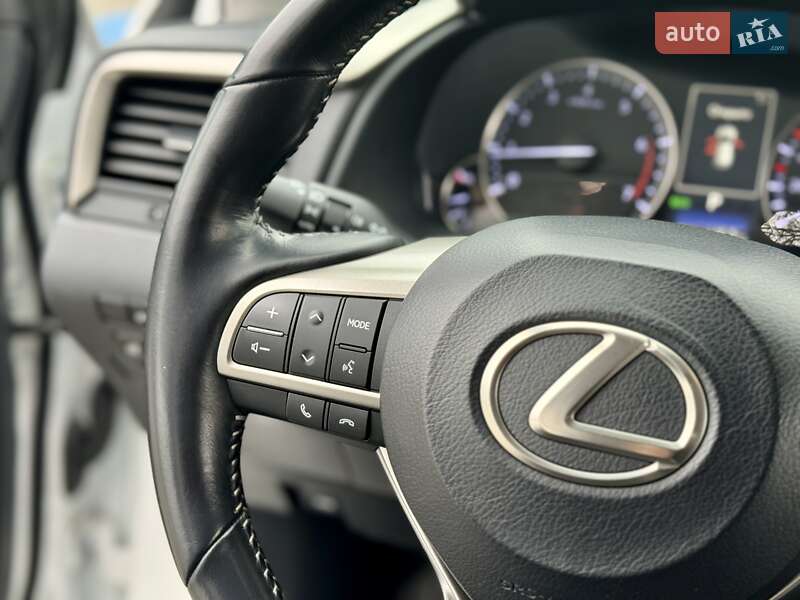 Внедорожник / Кроссовер Lexus RX 2016 в Киеве