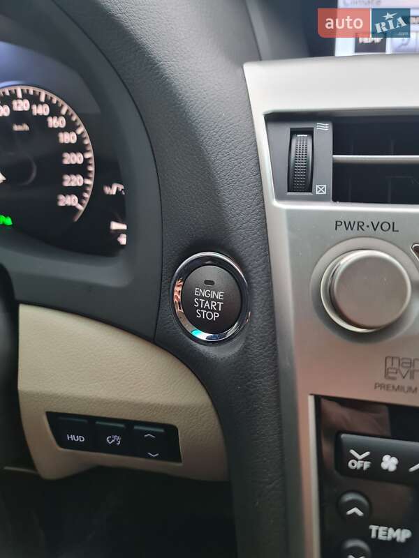 Внедорожник / Кроссовер Lexus RX 2011 в Киеве