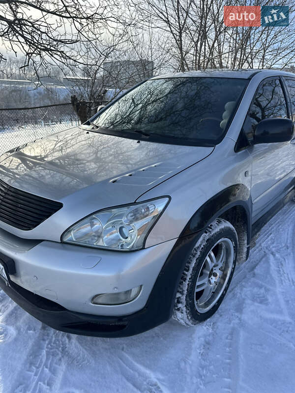 Внедорожник / Кроссовер Lexus RX 2003 в Белгороде-Днестровском
