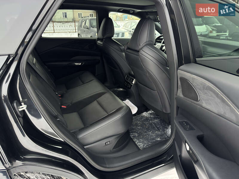 Внедорожник / Кроссовер Lexus RX 2022 в Бучаче