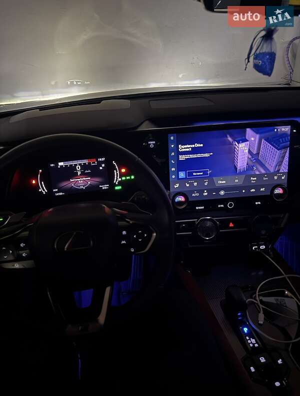 Внедорожник / Кроссовер Lexus RX 2023 в Киеве фото 54 Внедорожник / Кроссовер Lexus RX 2023 в Киеве