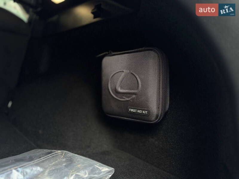 Внедорожник / Кроссовер Lexus RX 2024 в Киеве