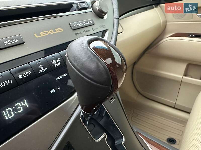 Внедорожник / Кроссовер Lexus RX 2013 в Ахтырке