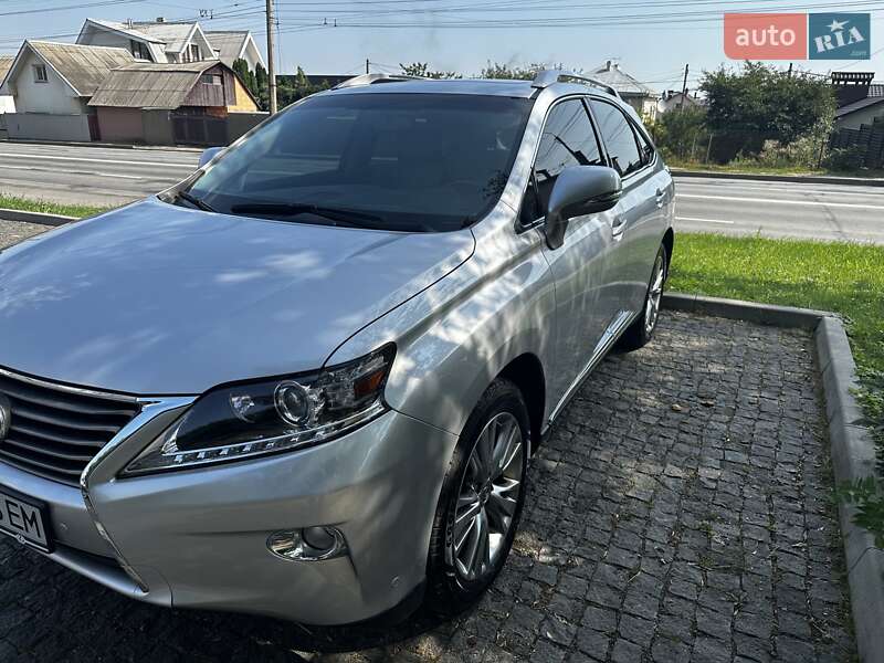 Позашляховик / Кросовер Lexus RX 2013 в Чернівцях