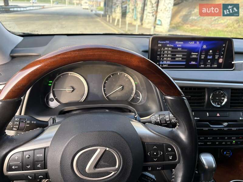 Внедорожник / Кроссовер Lexus RX 2018 в Одессе