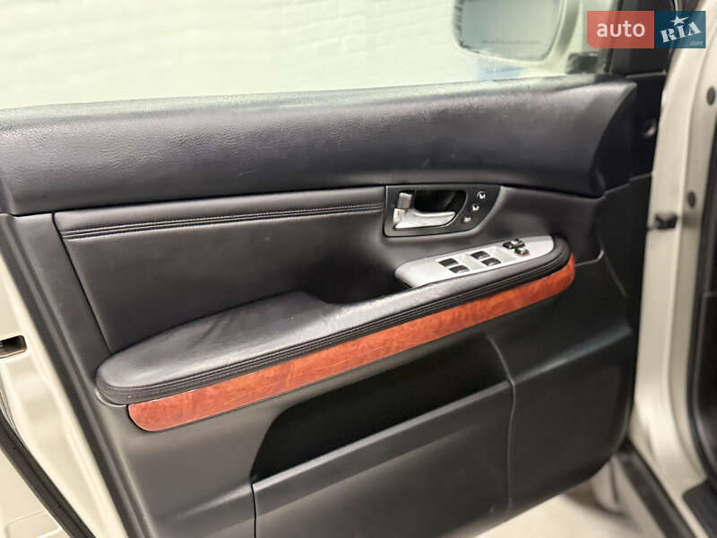 Внедорожник / Кроссовер Lexus RX 2005 в Одессе