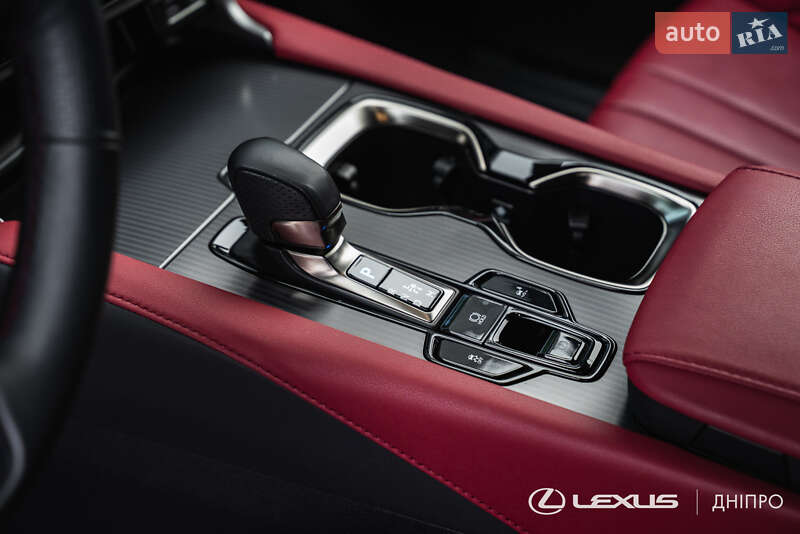 Внедорожник / Кроссовер Lexus RX 2024 в Днепре