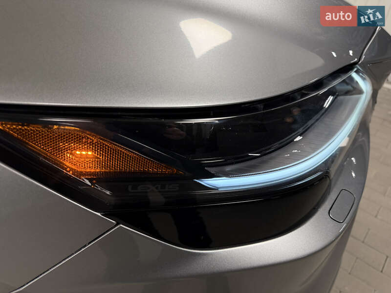 Внедорожник / Кроссовер Lexus RX 2023 в Киеве