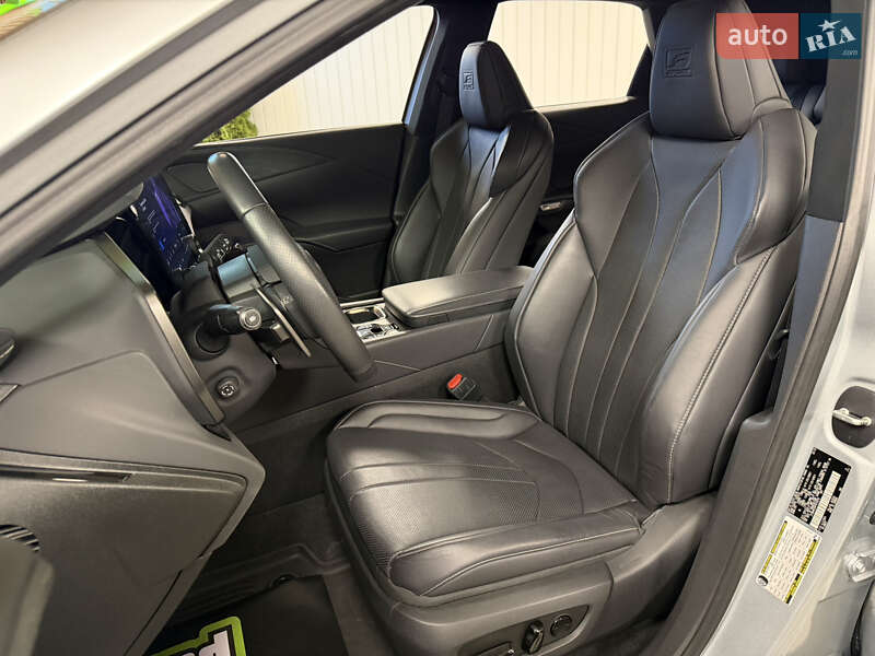 Внедорожник / Кроссовер Lexus RX 2023 в Киеве