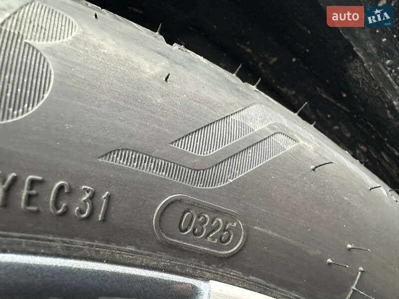 Внедорожник / Кроссовер Lexus RX 2025 в Виннице