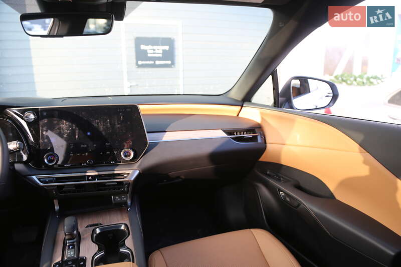 Внедорожник / Кроссовер Lexus RX 2025 в Киеве