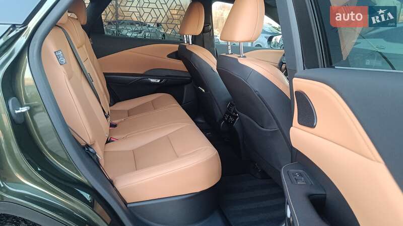 Позашляховик / Кросовер Lexus RX 2023 в Києві