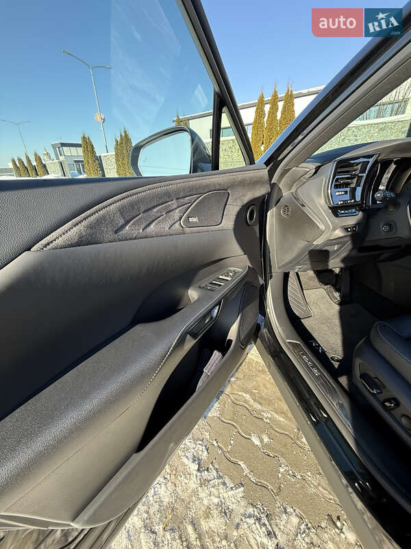 Внедорожник / Кроссовер Lexus RX 2024 в Львове