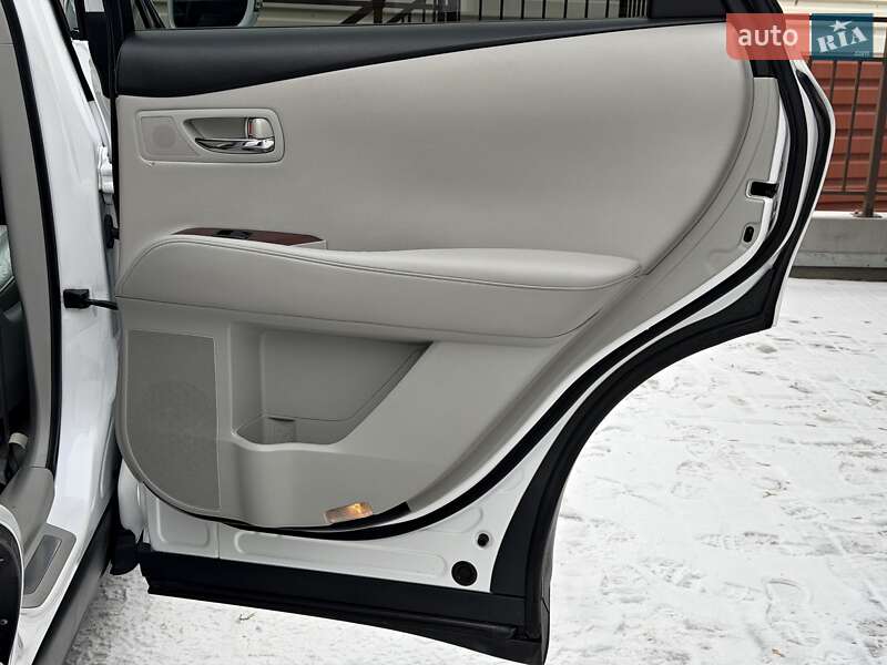 Внедорожник / Кроссовер Lexus RX 2010 в Одессе