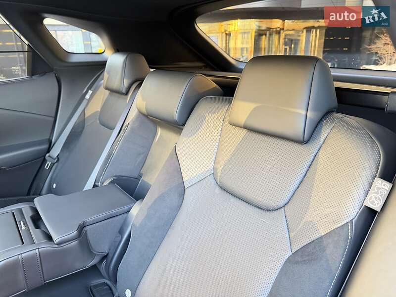 Внедорожник / Кроссовер Lexus RX 2022 в Киеве