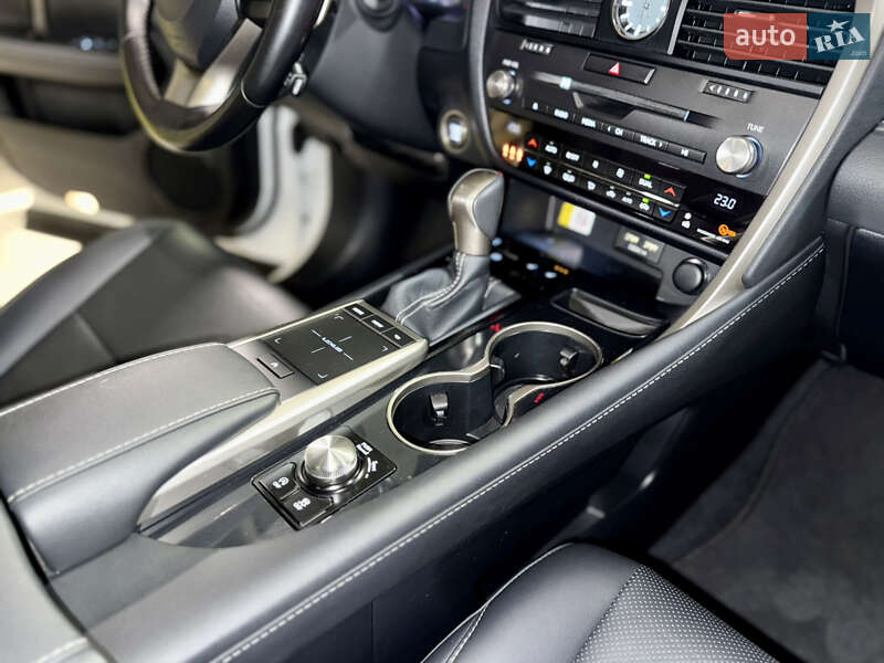 Внедорожник / Кроссовер Lexus RX 2021 в Киеве фото 39 Внедорожник / Кроссовер Lexus RX 2021 в Киеве
