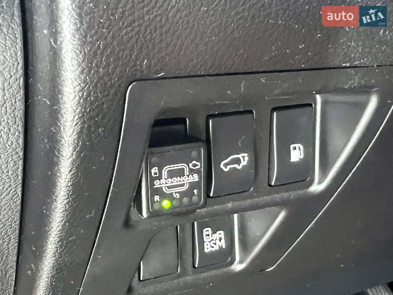 Позашляховик / Кросовер Lexus RX 2015 в Сарнах фото 14 Позашляховик / Кросовер Lexus RX 2015 в Сарнах