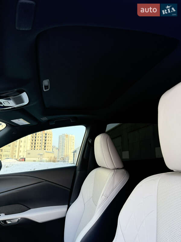 Позашляховик / Кросовер Lexus RX 2025 в Харкові фото 13 Позашляховик / Кросовер Lexus RX 2025 в Харкові