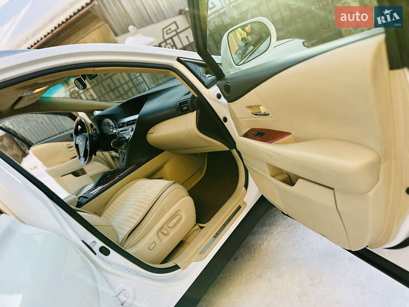 Внедорожник / Кроссовер Lexus RX 2010 в Солотвине фото 67 Внедорожник / Кроссовер Lexus RX 2010 в Солотвине