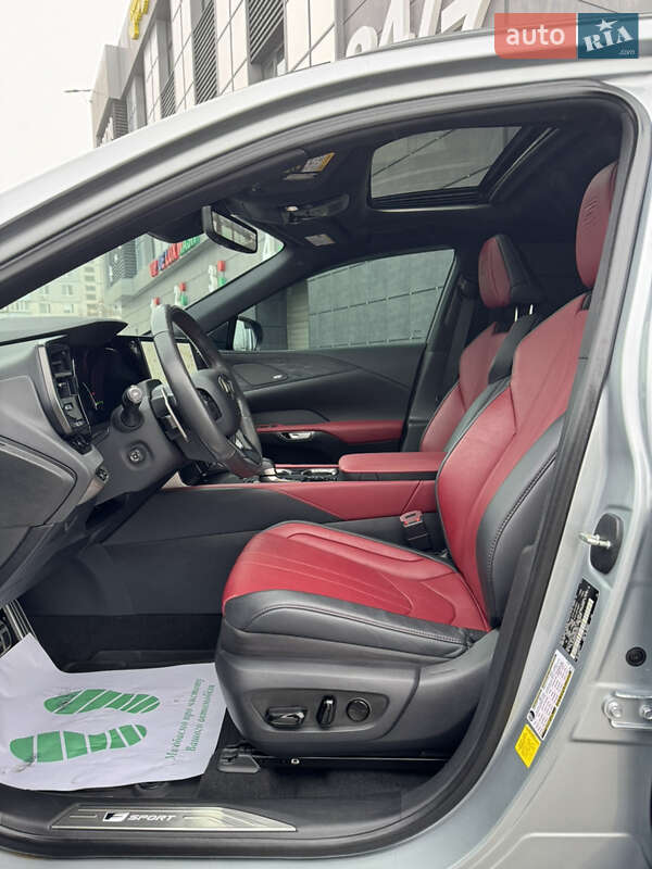 Внедорожник / Кроссовер Lexus RX 2023 в Харькове