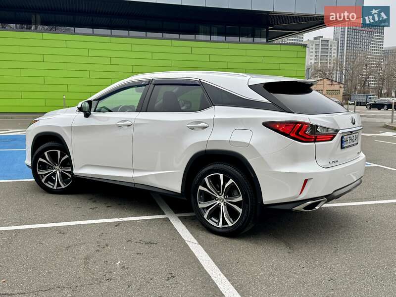 Позашляховик / Кросовер Lexus RX 2016 в Києві