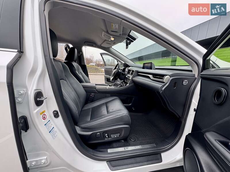 Позашляховик / Кросовер Lexus RX 2016 в Києві