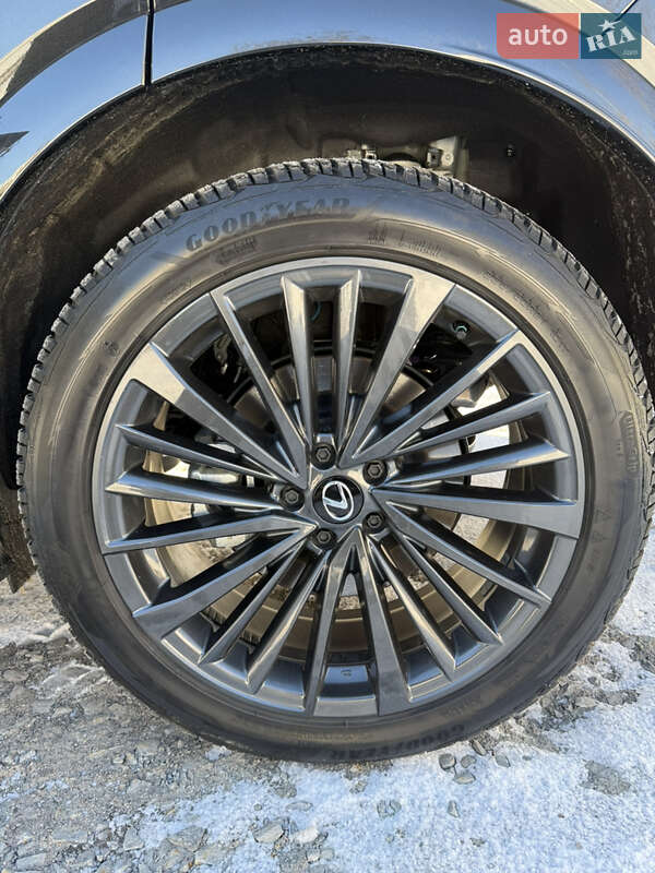 Позашляховик / Кросовер Lexus RX 2025 в Рівному