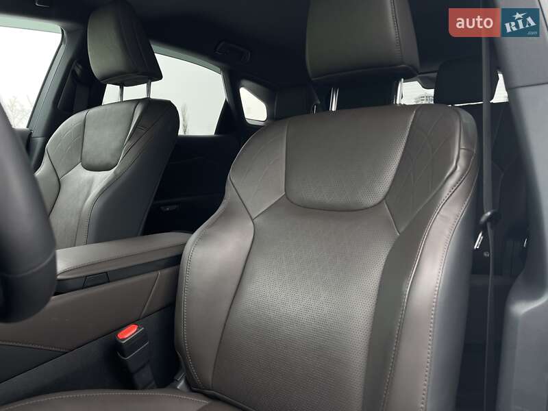 Позашляховик / Кросовер Lexus RX 2023 в Києві