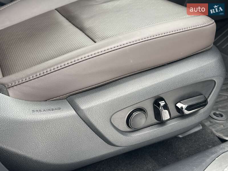 Позашляховик / Кросовер Lexus RX 2023 в Києві